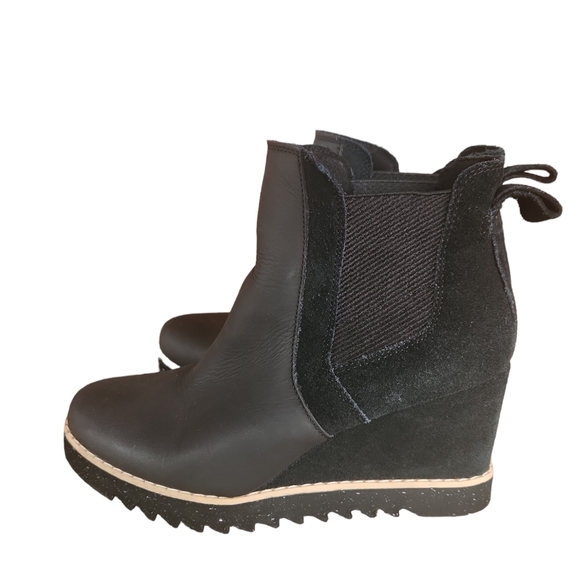 Tom's Maddie wedge boot leather black suede size 7 - Picture 3 of 12